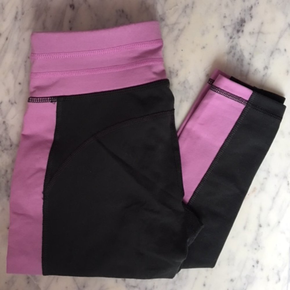 *3/$25* Grey & Purple Athletic Leggings XS